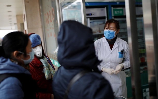 У Китаї поширюється новий штам пташиного грипу