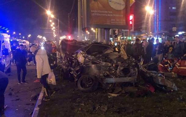 Fatal road accident in Kharkov: the intersection is strewn with debris