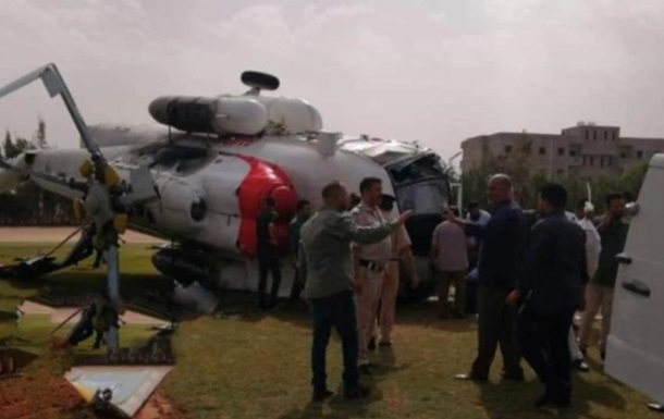 У Лівії розбився вертоліт із грошима