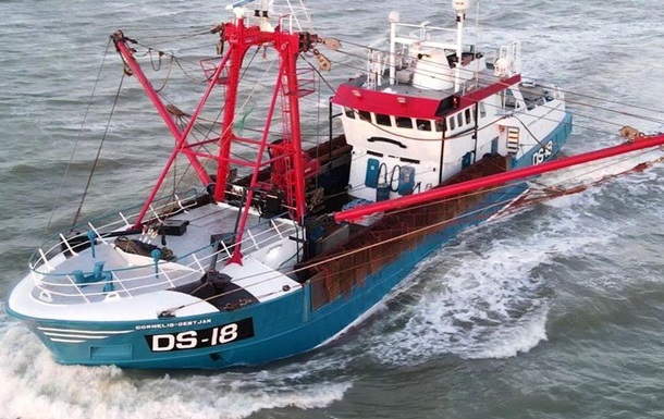 Скандал за право на риболовлю: британське судно затримано Францією