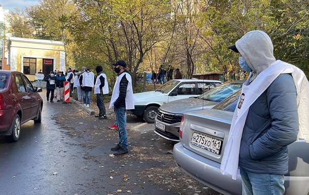 В Симферополе задержаны десятки крымских татар