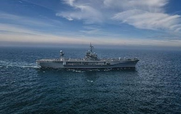 У Чорне море вирушив командний корабель США