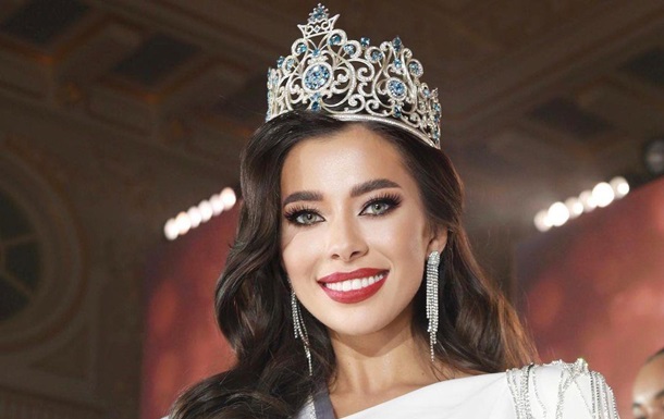 Мисс Украина Вселенная показала себя без макияжа 