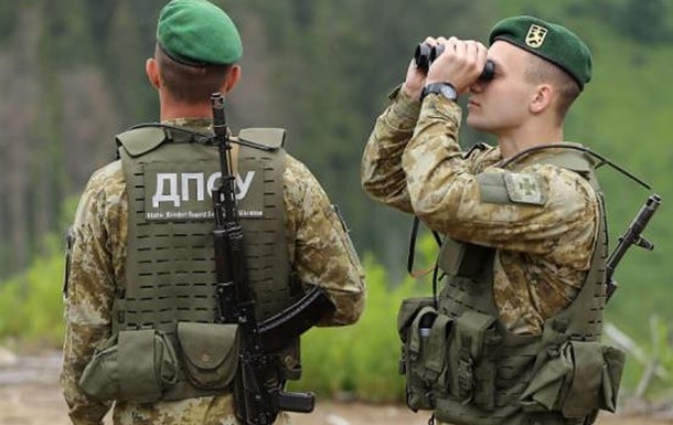 В украинской разведке опровергают информацию о стягивании войск РФ