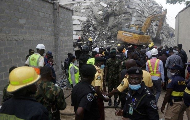 Обвалення будівлі в Лагосі: кількість жертв досягла 36