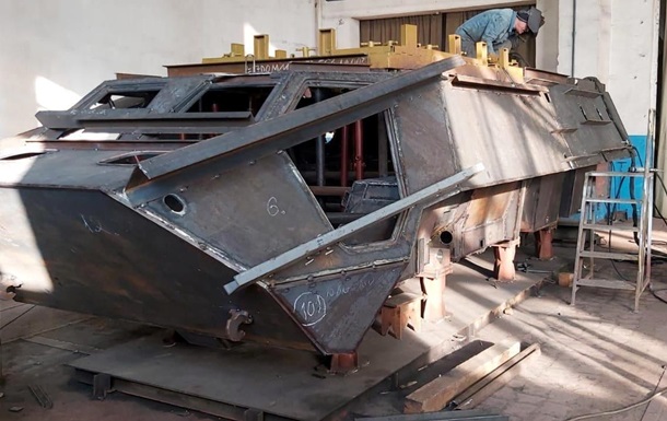 Завод в Житомире начал серийно выпускать корпуса для БТР-4Е