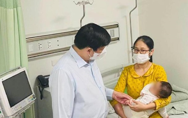 Во Вьетнаме младенцев ошибочно привили COVID-вакциной 