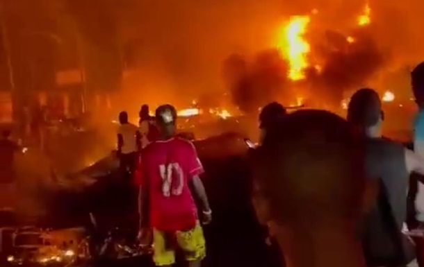 Более 100 человек погибли при взрыве бензовоза в Сьерра-Леоне