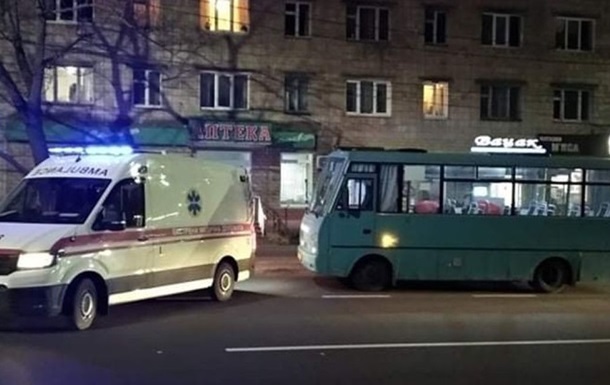 В Чернигове за рулем скончался водитель маршрутки