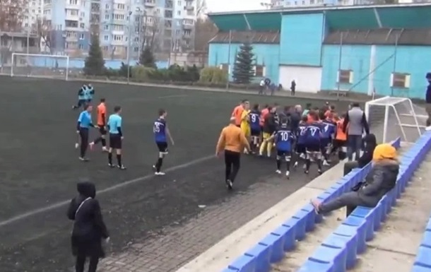 В матче юношеского чемпионата Украины подрались дети и родители