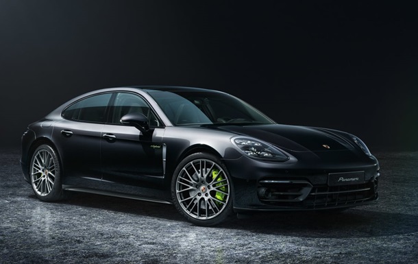 Porsche показала люксові моделі Panamera Platinum