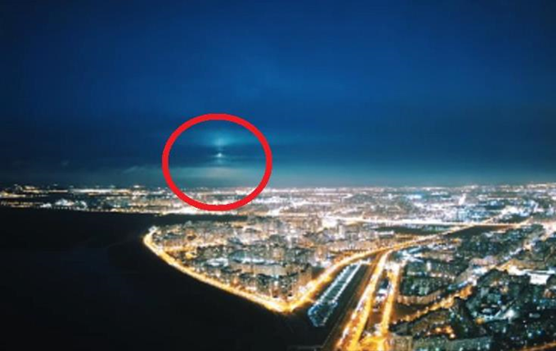 Астрономи описали НЛО, що пролетіло над Петербургом