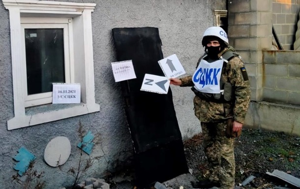 Сепаратисты обстреляли Марьинку: разрушен жилой дом
