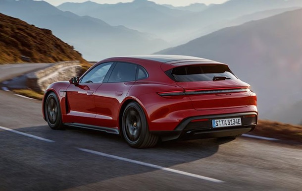 Porsche представив новий електромобіль