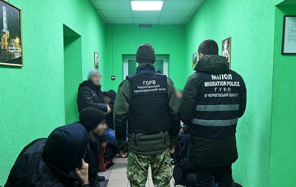 На украинско-белорусской границе обнаружили 15 нелегалов