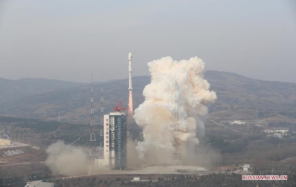 Китай відправив у космос супутник для зондування Землі