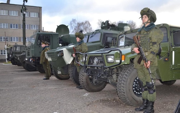  Неприкрита мілітаризація : у Білорусі призупинили співпрацю з НАТО