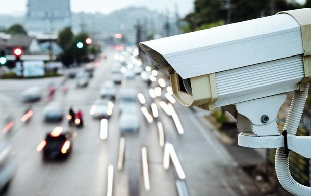 В Україні на дорогах з являться 10 нових камер фіксації порушень ПДР