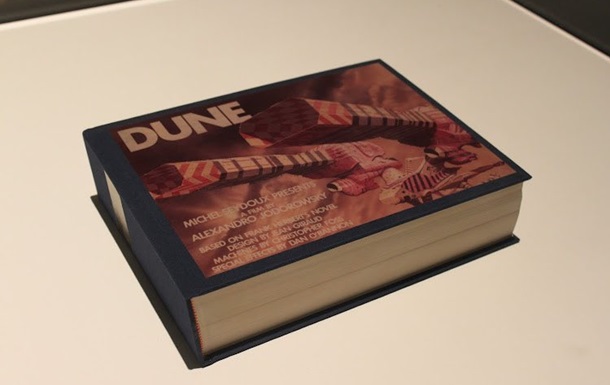 Книгу з концептами незнятого фільму Дюна продали за €2,7 млн