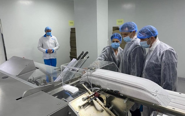 Завод у Харкові зможе розливати 30 млн доз COVID-вакцини – Ляшко