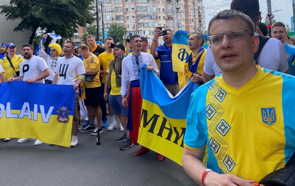 Підтримаємо збірну України в Глазго! 