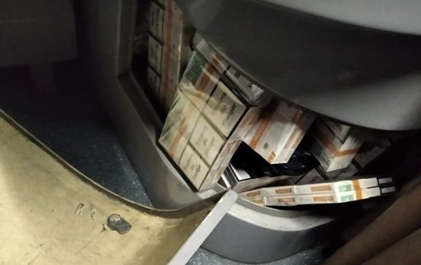 В поезде Киев – Вена снова нашли контрабандные сигареты
