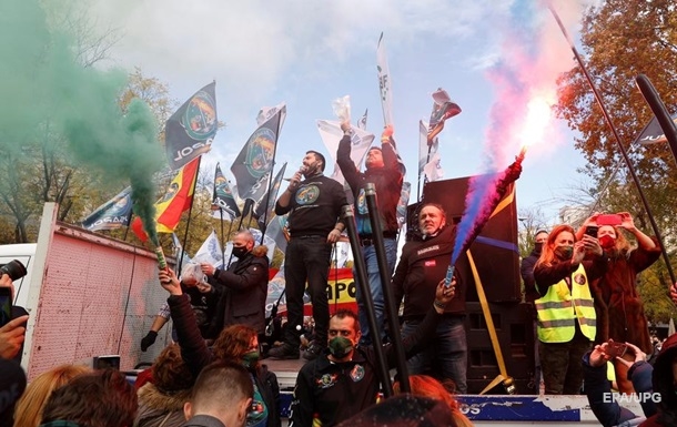 В Мадриде протестовали полицейские