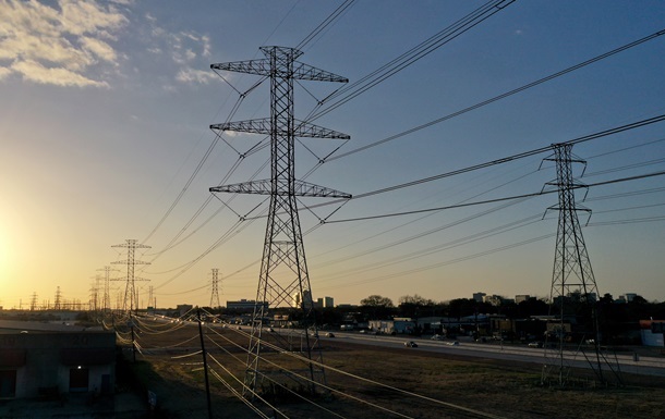 Україна подвоїла імпорт електроенергії з Білорусі