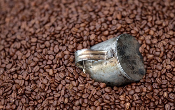 Ціна на каву досягла 10-річного максимуму