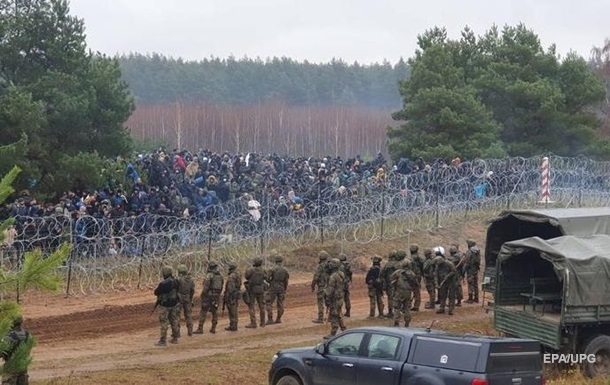 Миграционный кризис: Чехия направит в Польшу военных