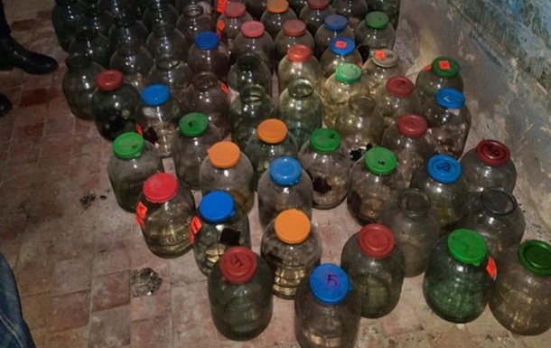 В Херсоне обнаружили мини-завод контрафактного  элитного  алкоголя