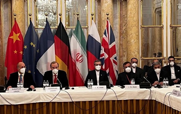 Переговори у Відні щодо іранської ядерної програми зайшли у глухий кут