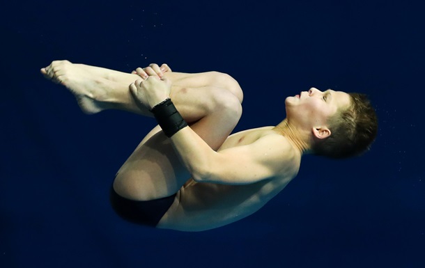 Середа взял серебро юниорского чемпионата мира по прыжкам в воду