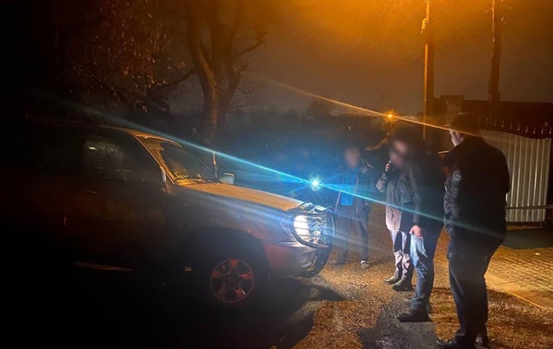 На Черкащині водій збив школярку та втік