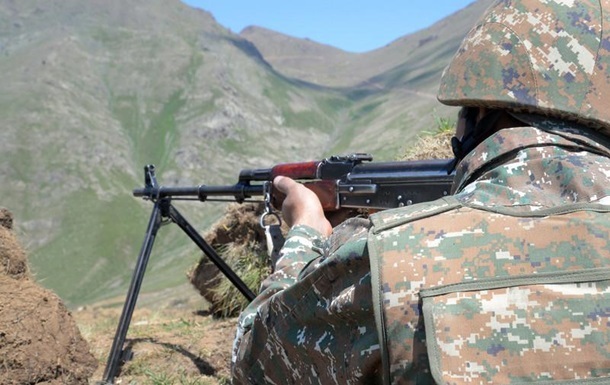 На кордоні Вірменії та Азербайджану сталася стрілянина, загинув військовий