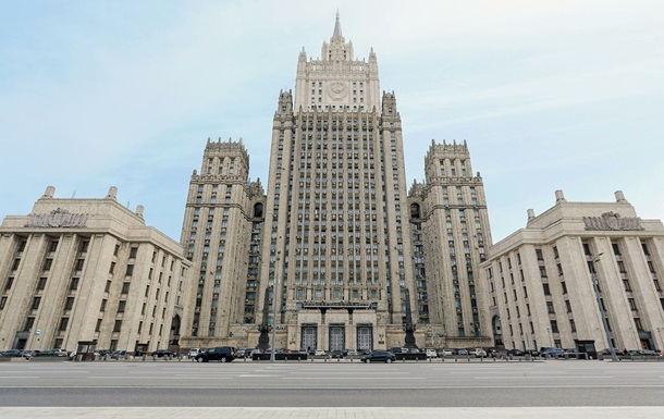 В РФ розкритикували саміт Байдена за демократію