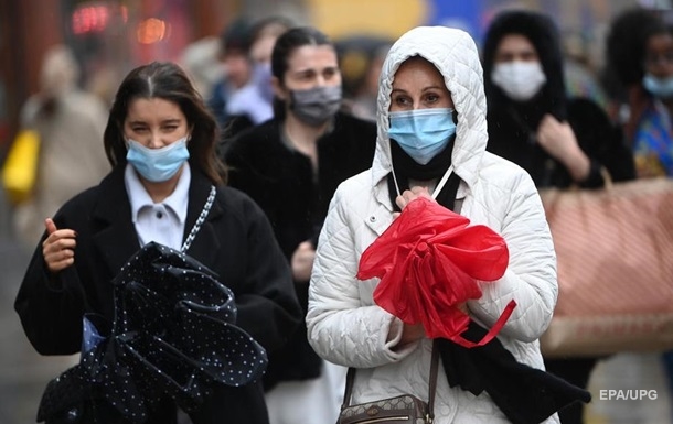 У Києві за добу COVID-19 заразилася 461 людина