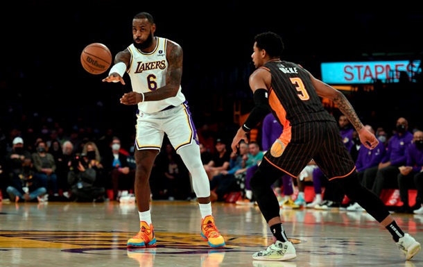 НБА: Бруклін та Лейкерс перемагають