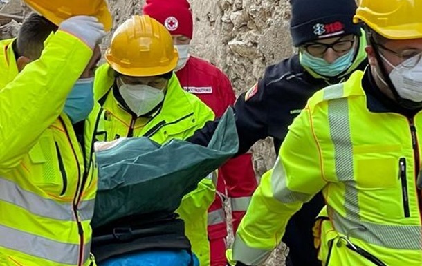 Вибух газу на Сицилії: вже сім жертв, пошуки людей тривають