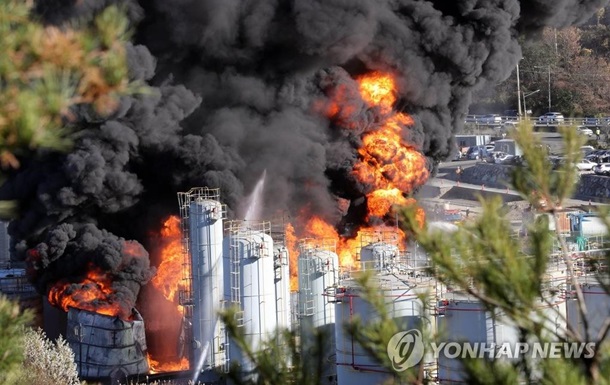 У Південній Кореї під час вибуху на хімзаводі загинули троє людей