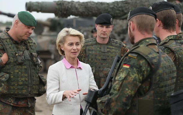 ЄС підготував відповідь на випадок вторгнення в Україну