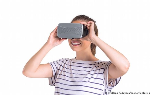 Нідерланди пропонують вакцинуватися в окулярах віртуальної реальності