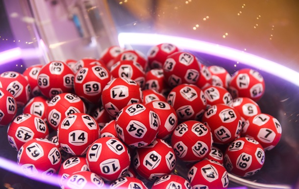 Лотерея США Powerball розіграє $441 млн. Українці офіційно беруть участь