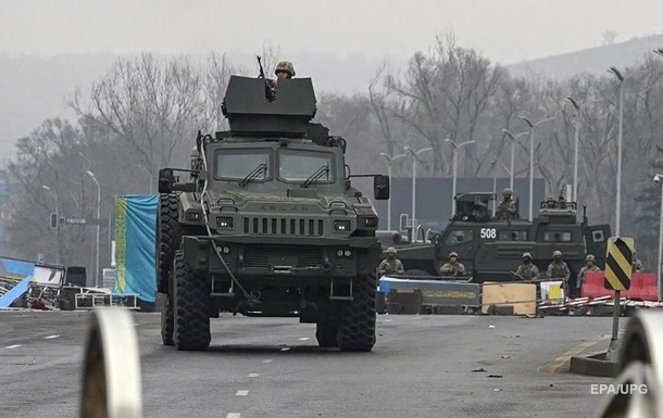 Китай готовий протистояти  проникненню зовнішніх сил  до Казахстану