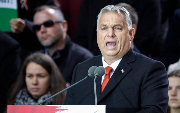 Угорщина: чому Орбан розраховує на  виборчих туристів  з України 
