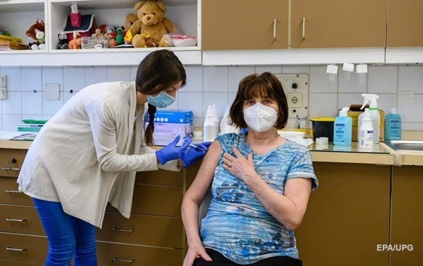 В Україні змінили змішані схеми COVID-вакцинації