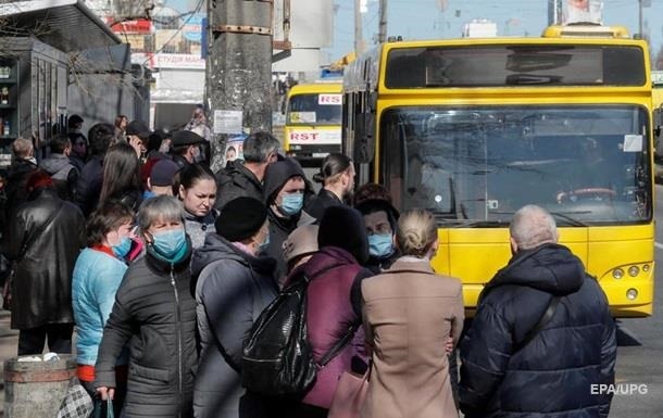 В Україні за рік вартість проїзду у транспорті зросла на 33%