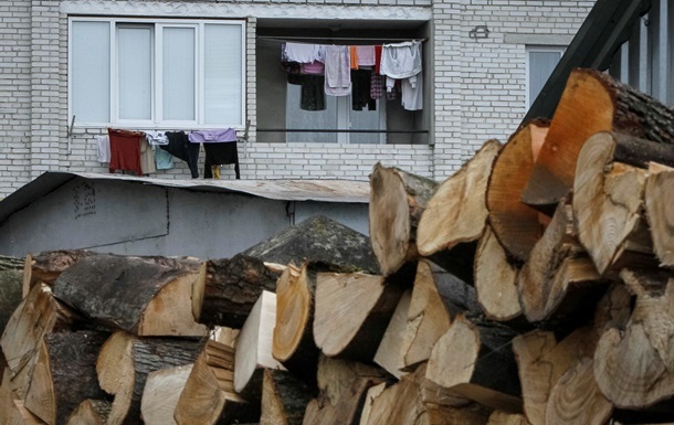 В Украине рекордно выросли цены на дрова