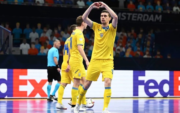 Украина разбила Сербию во втором матче на Евро-2022 по футзалу