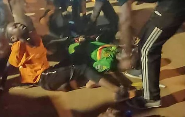 У Камеруні на футбольному матчі виникла тиснява: шестеро загиблих